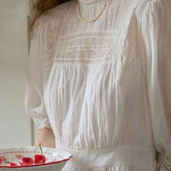 Simply Retro - Averie Lace Panel White Cotton Dress - Picture 3 of 5
